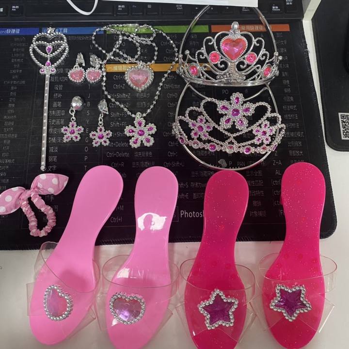 uhomepro Princess Jewelry and Dress Up Shoes Set, Role Play Accessories with 2 Pairs of Princess Shoes, Crowns, Necklaces, Magic Wands, Hair Tie, Gifts Toys for Age 3 4 5 6 Years Old Toddlers Girls